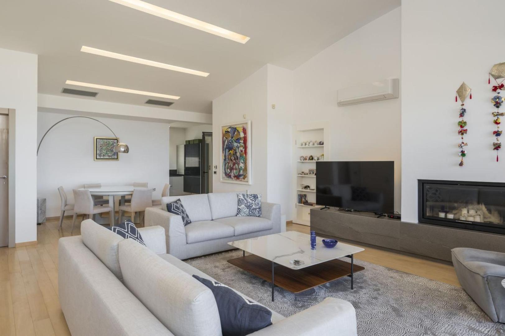 Luxury Villa Near The Sea Meliti Luxury Villa Като Дарацо Екстериор снимка